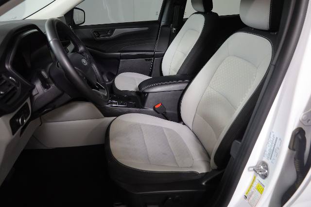 Certified 2024 Ford Escape Active w/ Tech Pack #1 AWD/4WD image 9