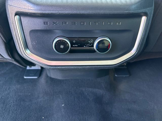 Certified 2025 Ford Expedition Active image 23