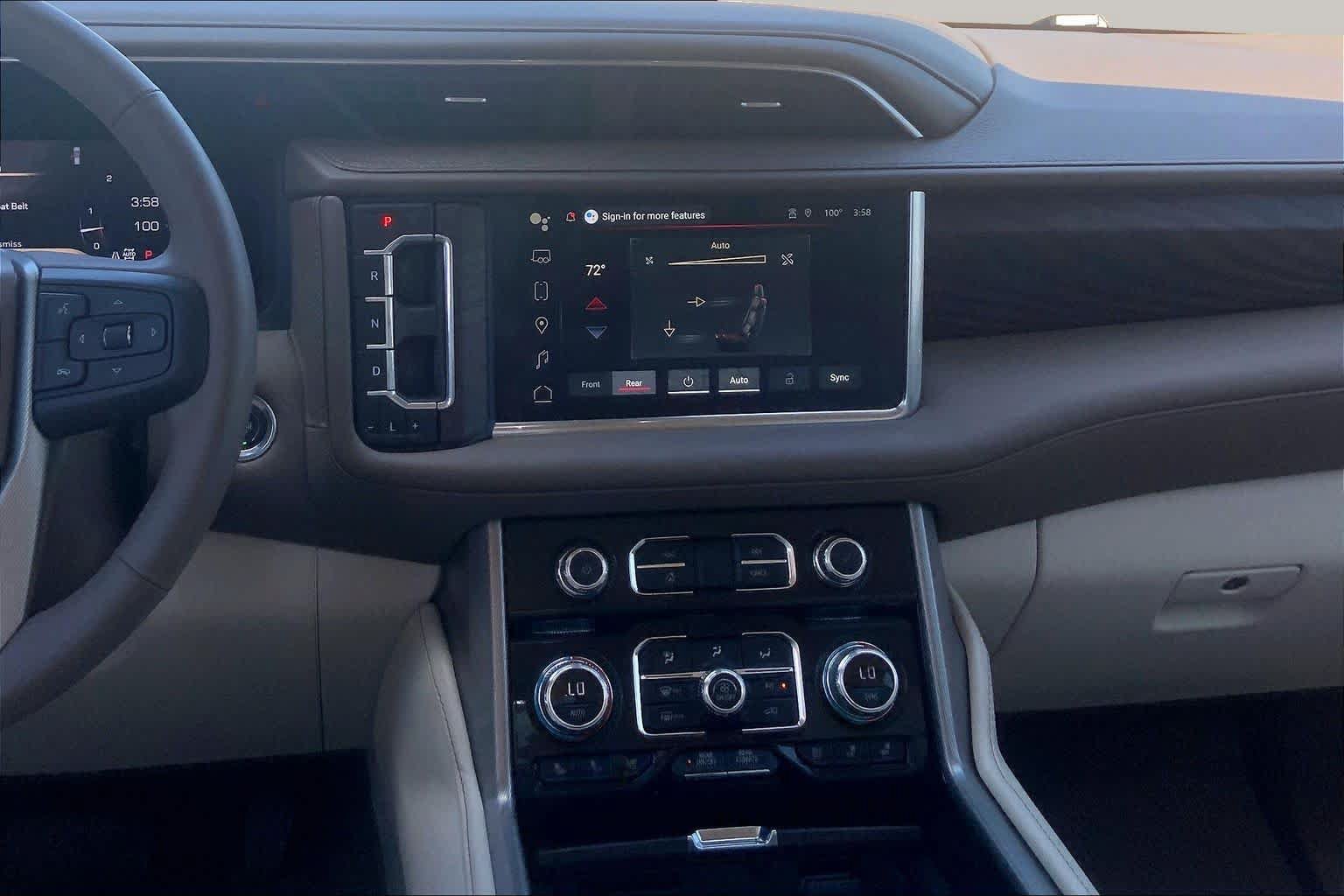 Used 2023 GMC Yukon XL Denali AWD/4WD image 7