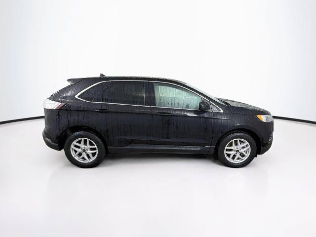 Certified 2023 Ford Edge SEL w/ Convenience Package AWD/4WD image 4