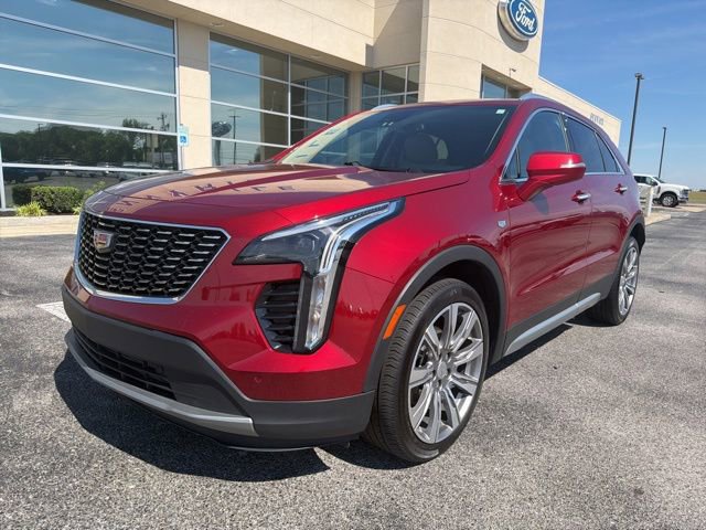 Used 2023 Cadillac XT4 Premium Luxury AWD/4WD image 1