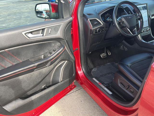 Certified 2024 Ford Edge ST-Line image 8