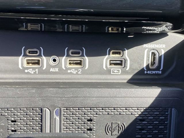 Used 2026 RAM 1500 Laramie w/ Night Edition image 34