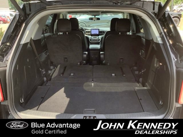 Certified 2023 Ford Explorer XLT w/ Equipment Group 202A AWD/4WD image 36