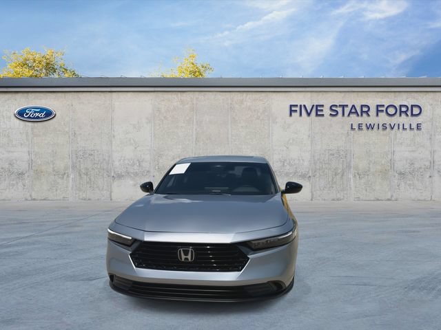 Used 2023 Honda Accord Sport image 3