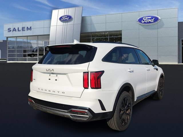 Used 2022 Kia Sorento SX AWD/4WD image 3