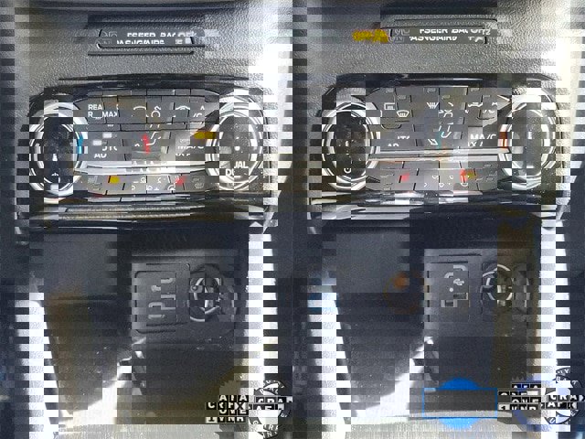 Certified 2022 Ford Escape SEL w/ SEL Stealth AWD Package image 18