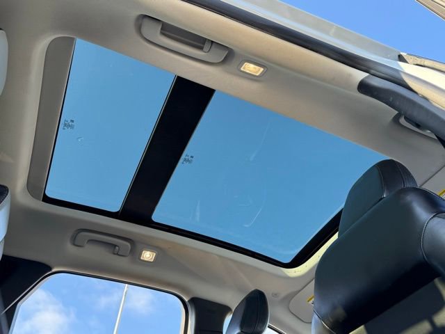 Certified 2025 Ford Escape SE image 6