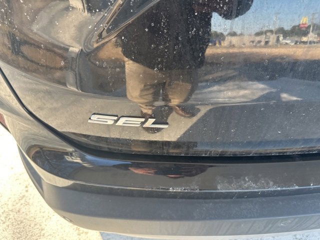 Certified 2024 Ford Edge SEL image 10