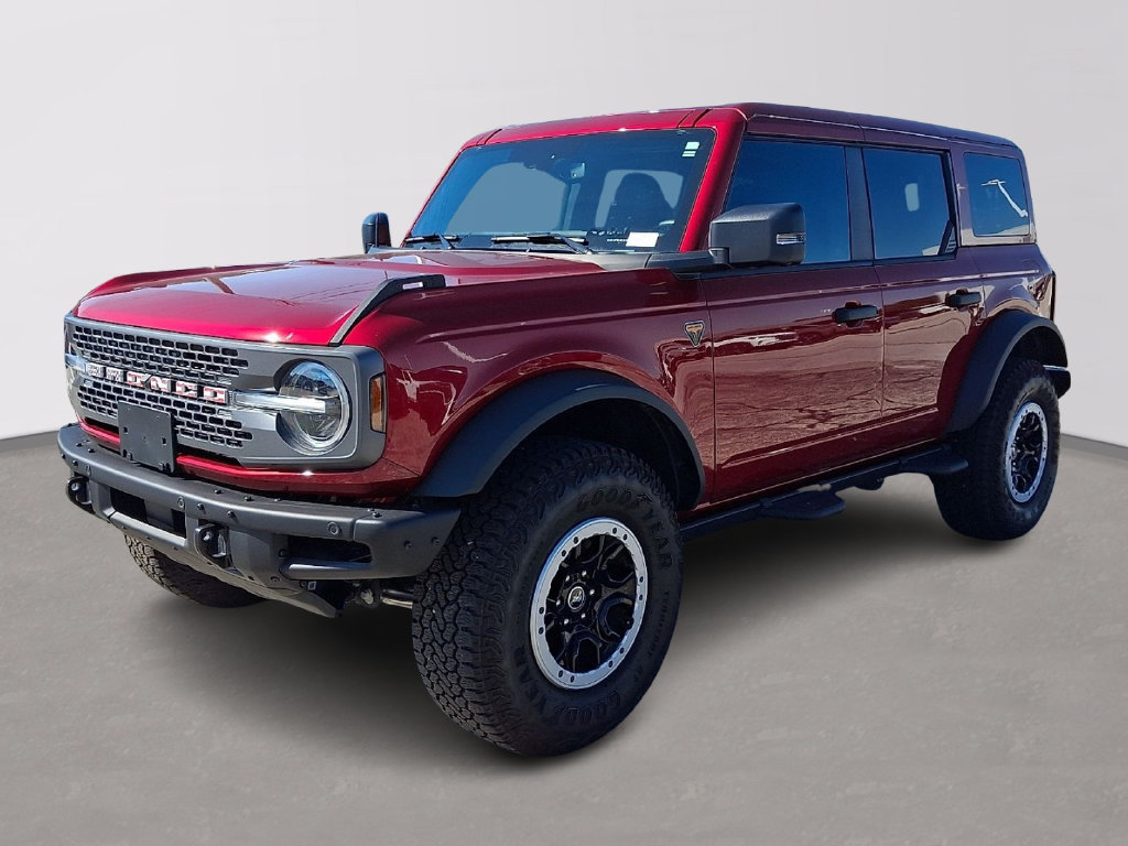 Certified 2025 Ford Bronco Badlands AWD/4WD image 3