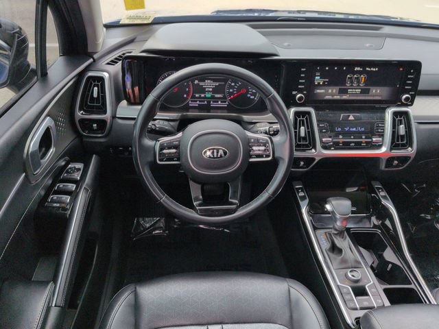 Used 2021 Kia Sorento SX AWD/4WD image 16