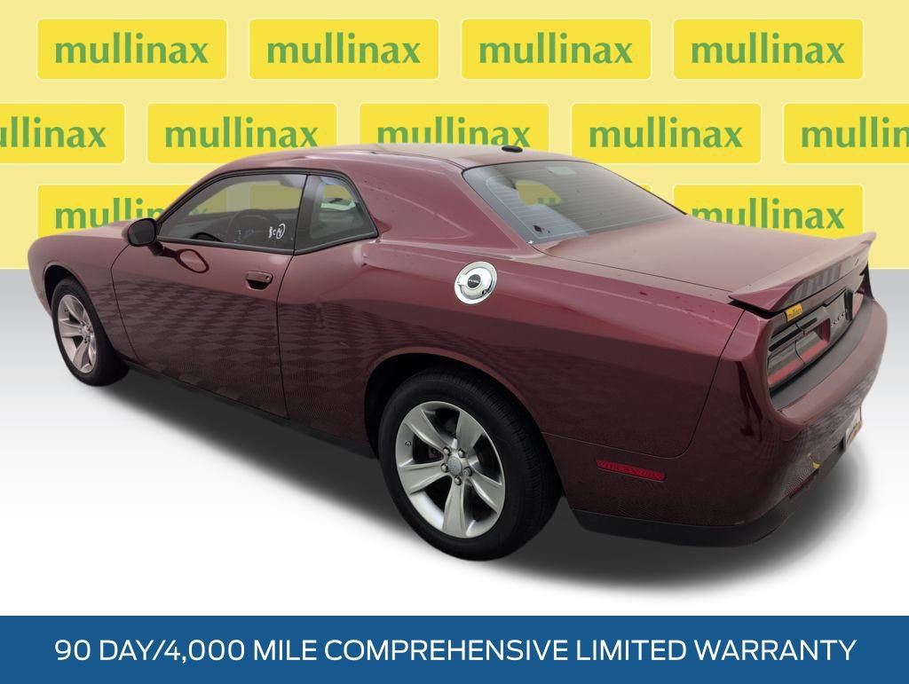Used 2022 Dodge Challenger SXT image 10