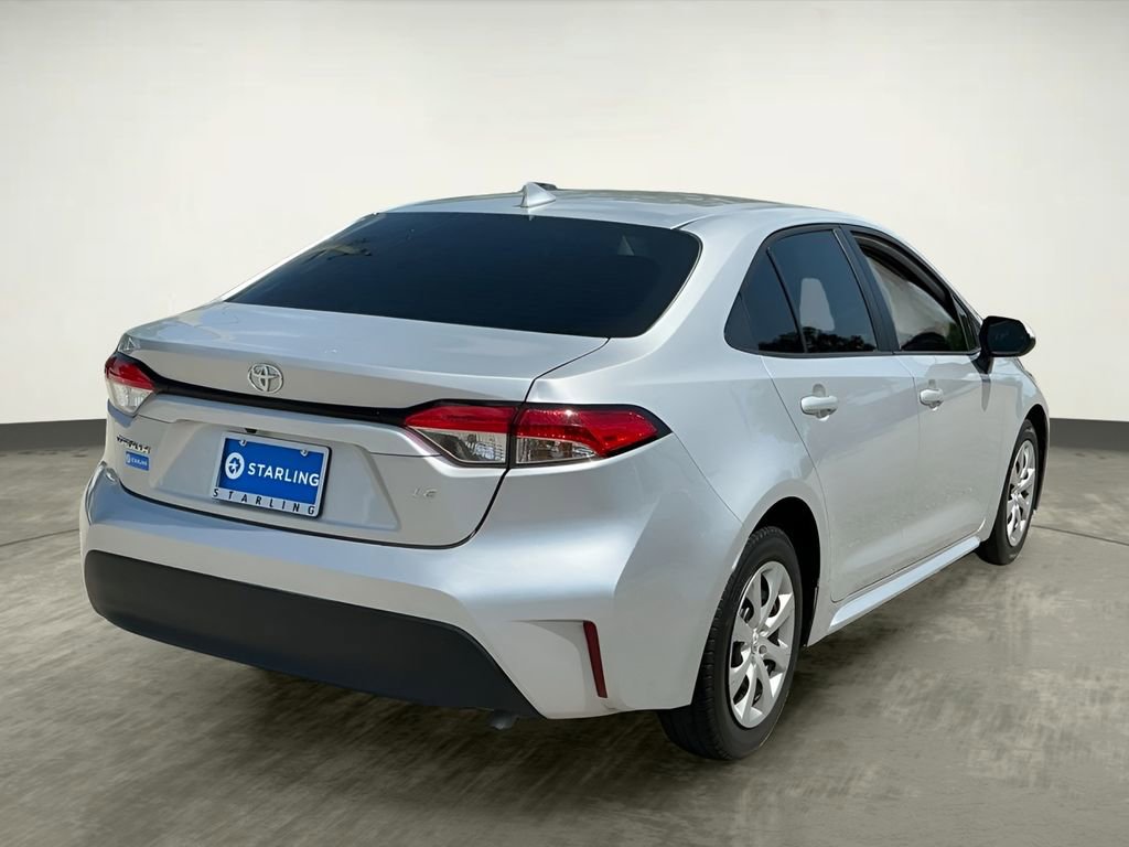 Used 2023 Toyota Corolla LE image 7