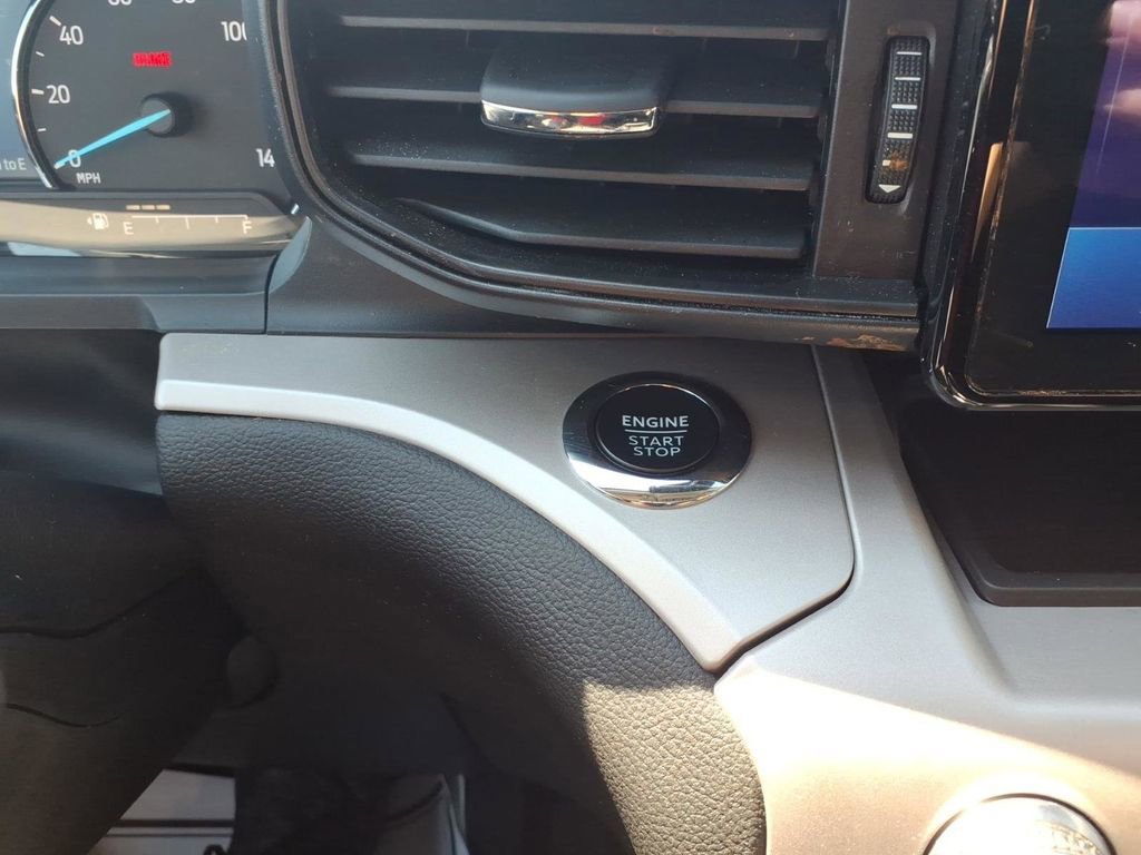 Certified 2024 Ford Explorer XLT AWD/4WD image 23