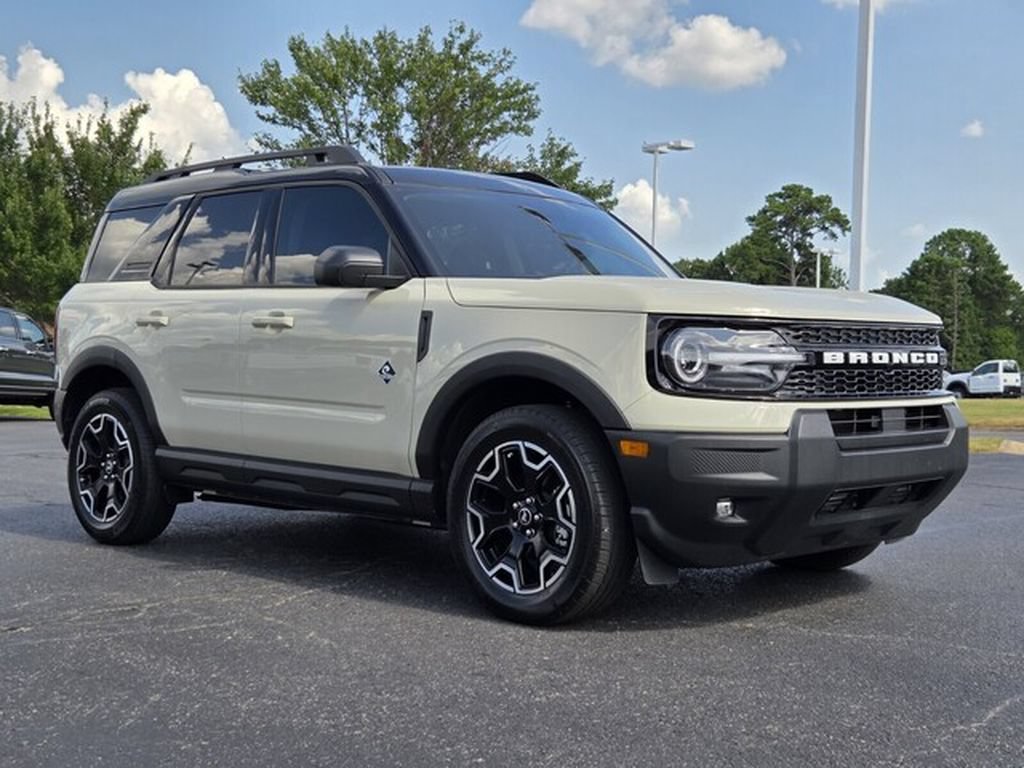 Certified 2025 Ford Bronco Sport Outer Banks