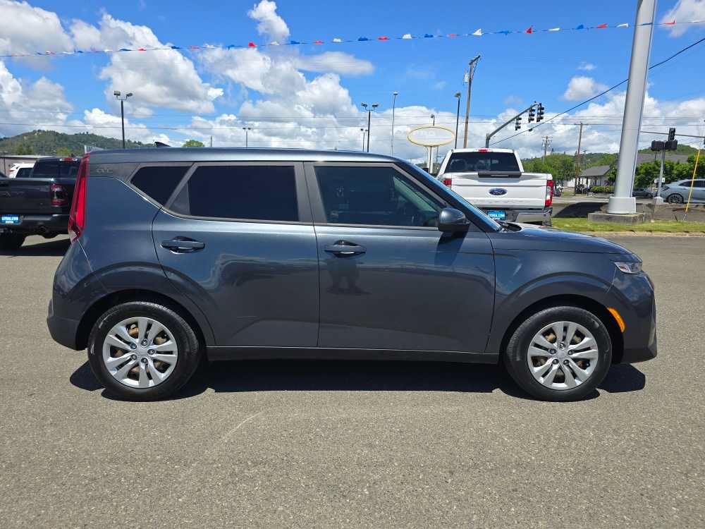 Used 2020 Kia Soul LX FWD image 6