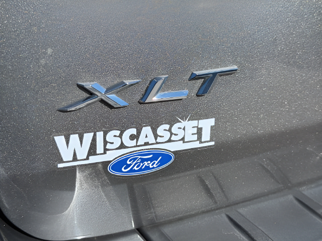 Certified 2023 Ford Explorer XLT w/ Equipment Group 202A AWD/4WD image 18