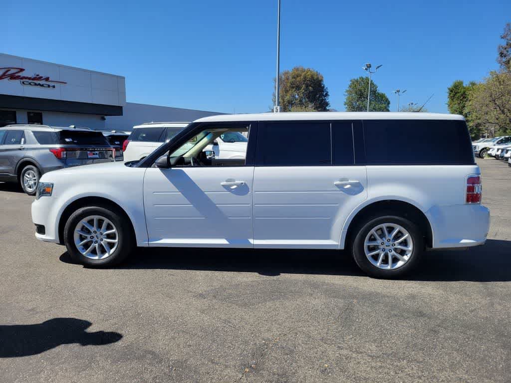 Certified 2019 Ford Flex SE FWD image 2