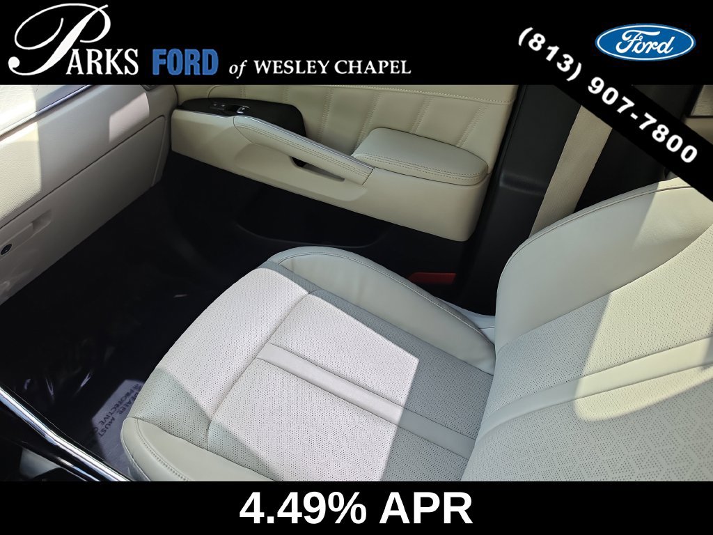 Used 2022 Kia Sorento SX AWD/4WD image 15