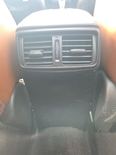 Used 2018 Nissan Rogue SL w/ Premium Package image 12