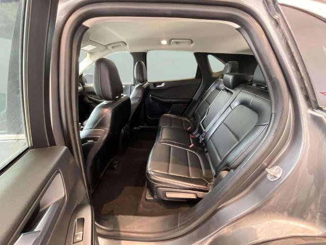 Certified 2024 Ford Escape Platinum AWD/4WD image 17