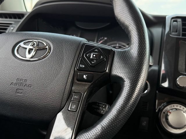 Used 2023 Toyota 4Runner TRD Off-Road Premium w/ Off Road Premium Plus Package AWD/4WD image 10
