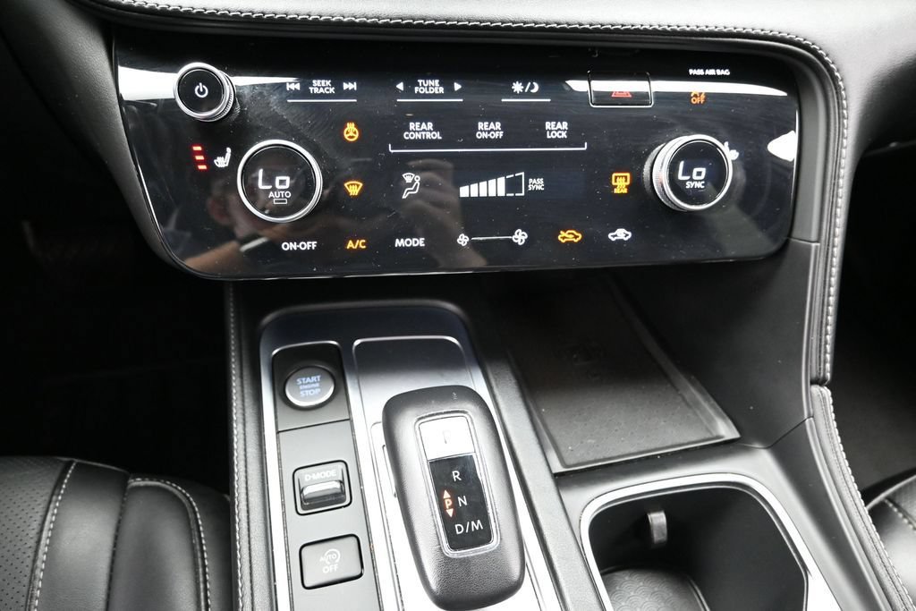 Used 2024 INFINITI QX60 Luxe AWD/4WD image 44