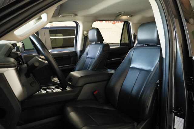 Certified 2024 Ford Expedition XLT RWD image 12