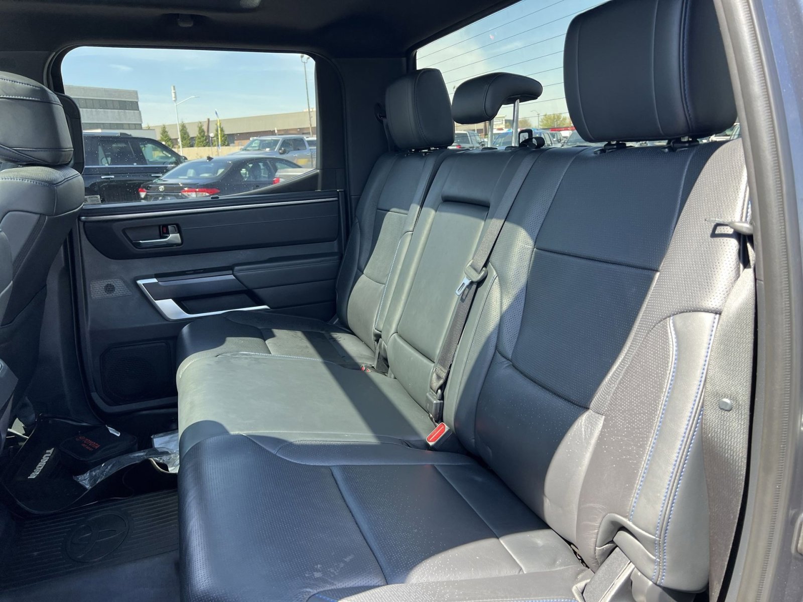 Used 2023 Toyota Tundra Platinum AWD/4WD image 31