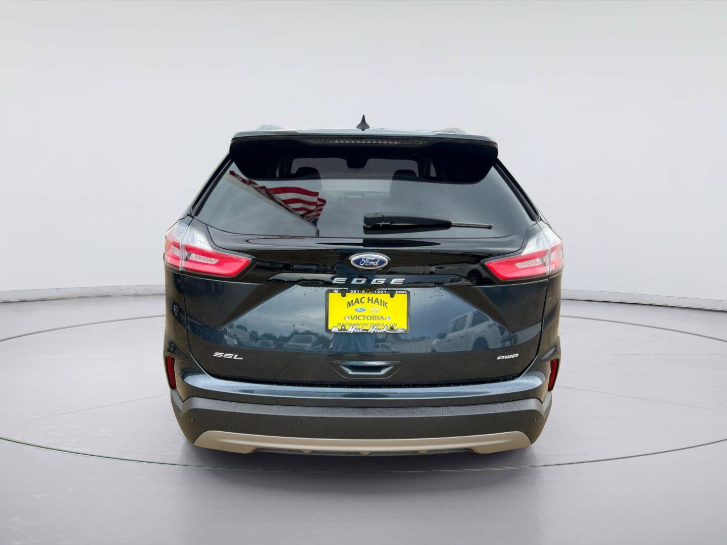 Certified 2024 Ford Edge SEL w/ Convenience Package AWD/4WD image 4