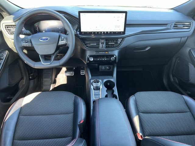 Certified 2023 Ford Escape ST-Line w/ Tech Pack #1 AWD/4WD image 14