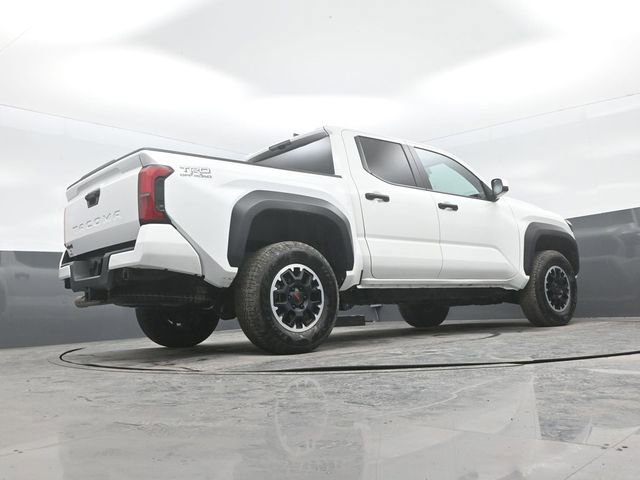 Used 2024 Toyota Tacoma TRD Off-Road AWD/4WD image 24