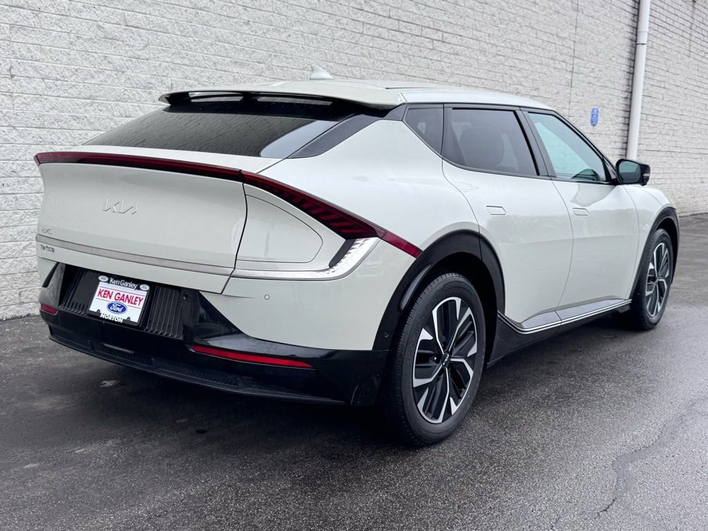 Used 2022 Kia EV6 Wind w/ Wind Technology Package image 3