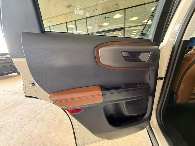 Certified 2025 Ford Bronco Sport Outer Banks w/ Outer Banks Tech Package+ AWD/4WD image 24