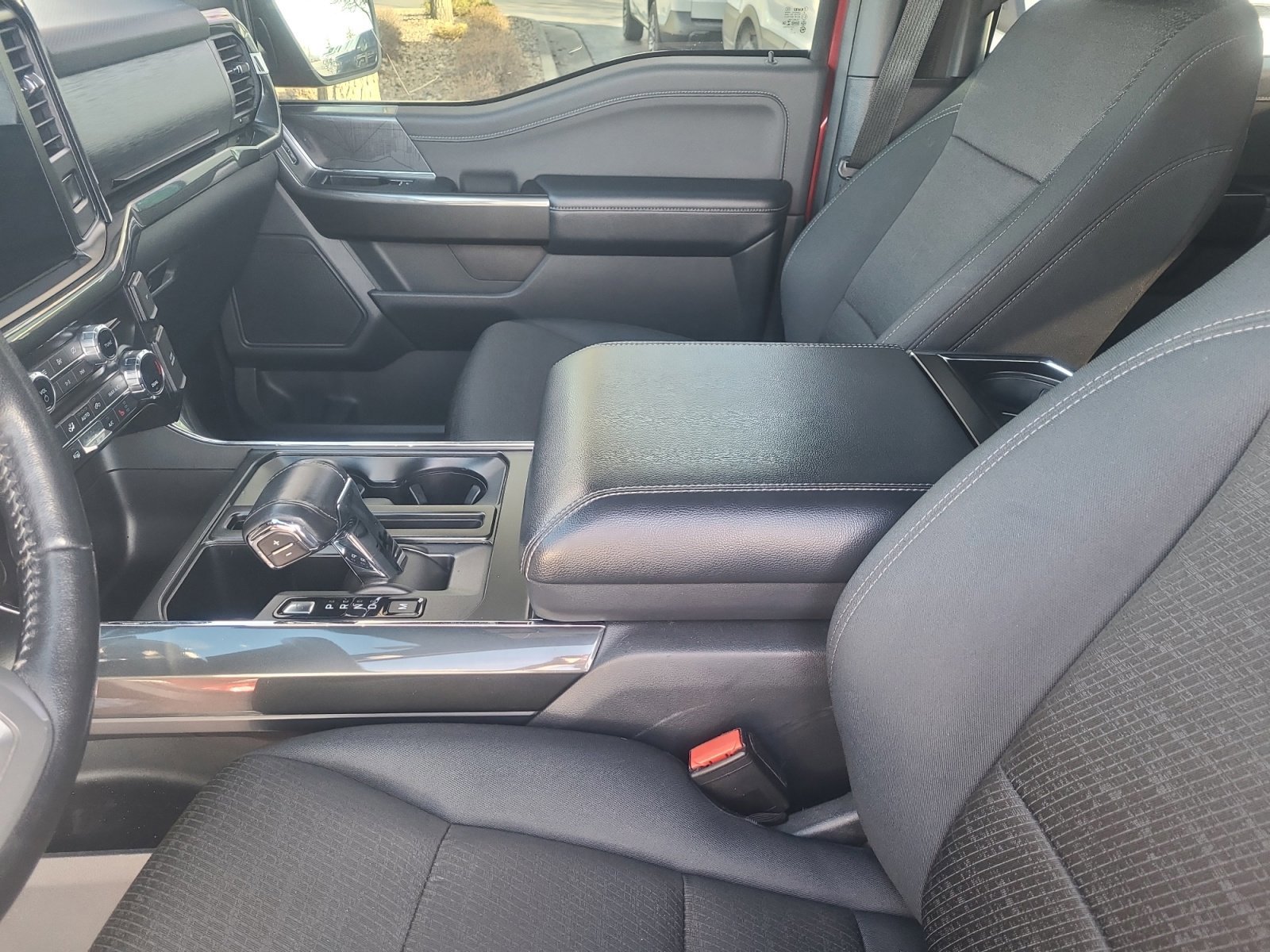 Certified 2021 Ford F150 XLT w/ Equipment Group 302A High image 15