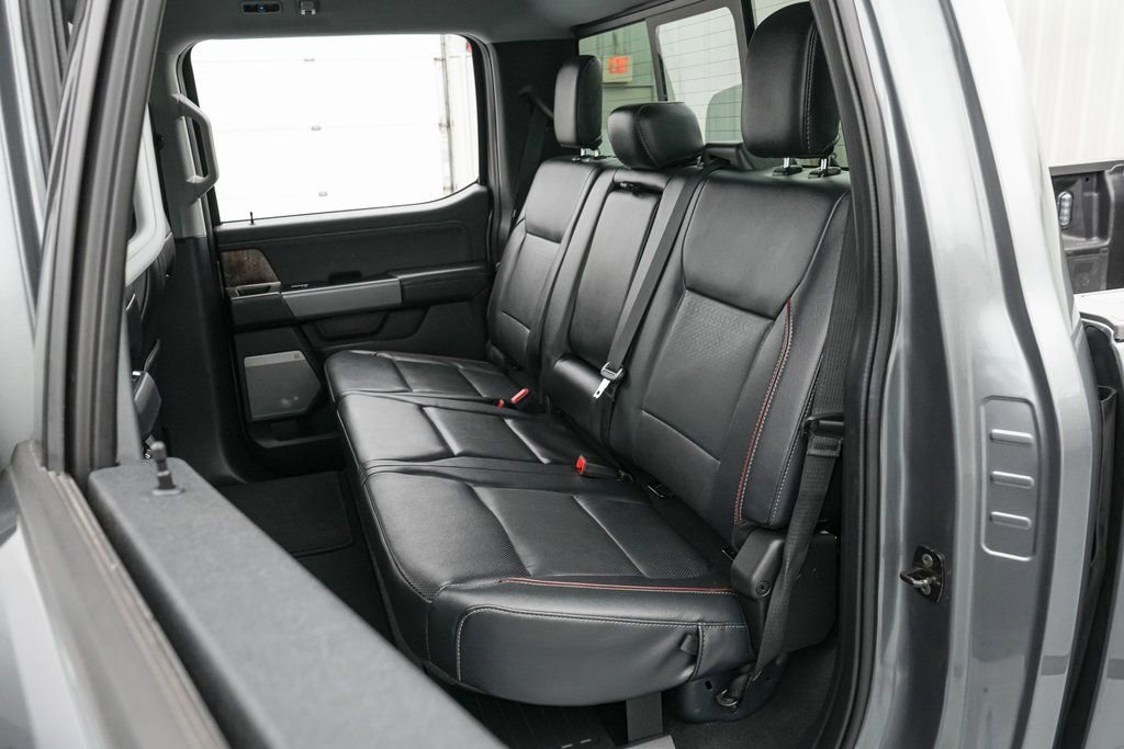 Certified 2024 Ford F250 Lariat AWD/4WD image 21