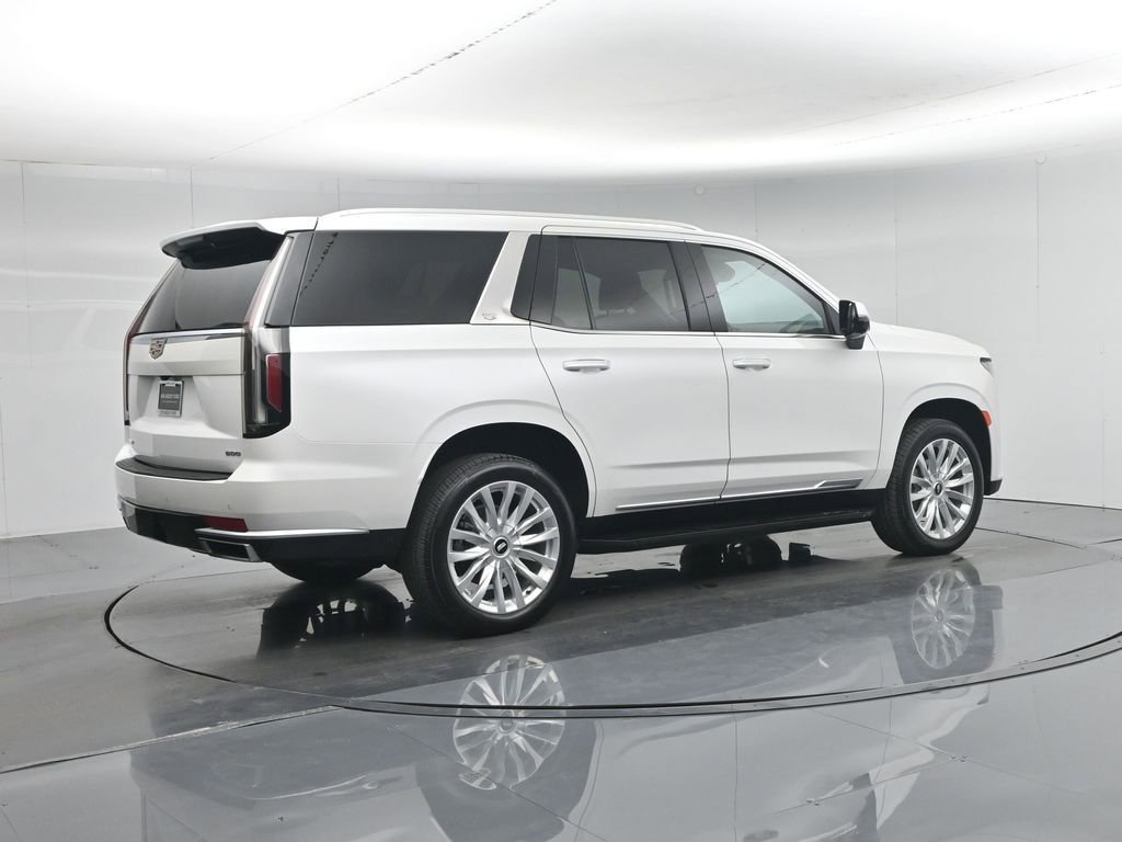 Used 2024 Cadillac Escalade Luxury w/ LPO, Floor Liner Package image 31