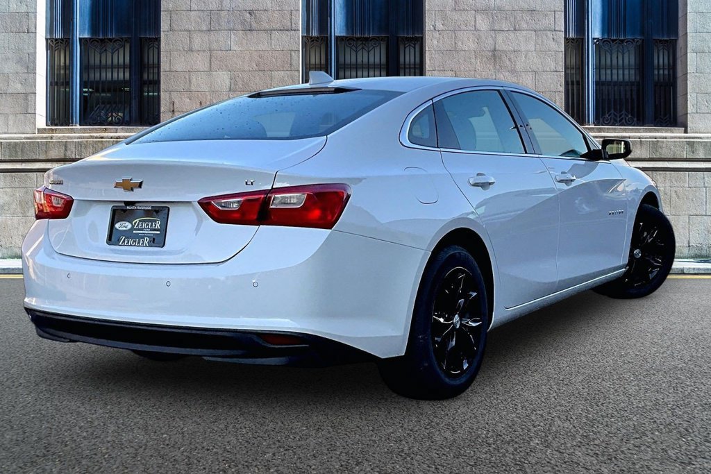 Used 2024 Chevrolet Malibu LT FWD image 11