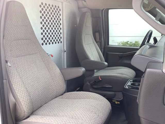 Used 2026 GMC Savana 2500 w/ Driver Convenience Package RWD image 11