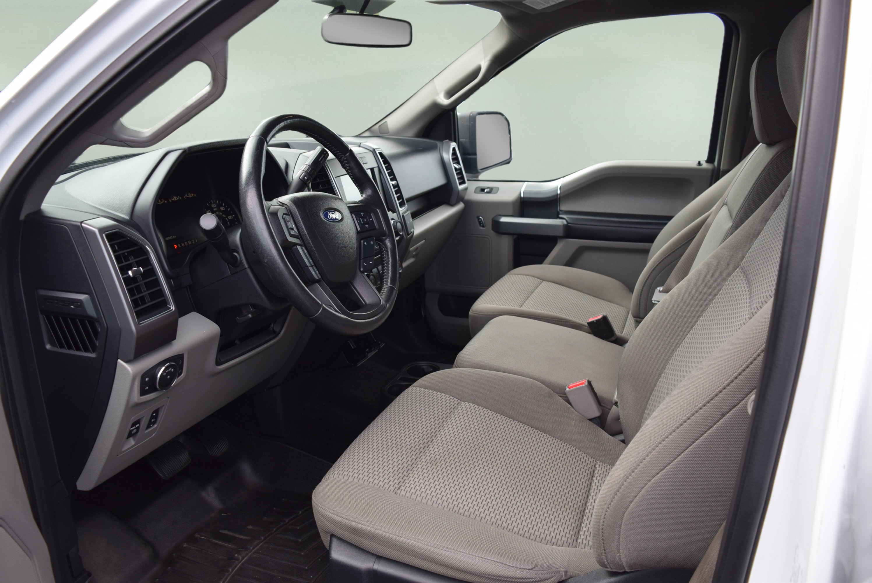 Certified 2017 Ford F150 XLT w/ Equipment Group 302A Luxury AWD/4WD image 11
