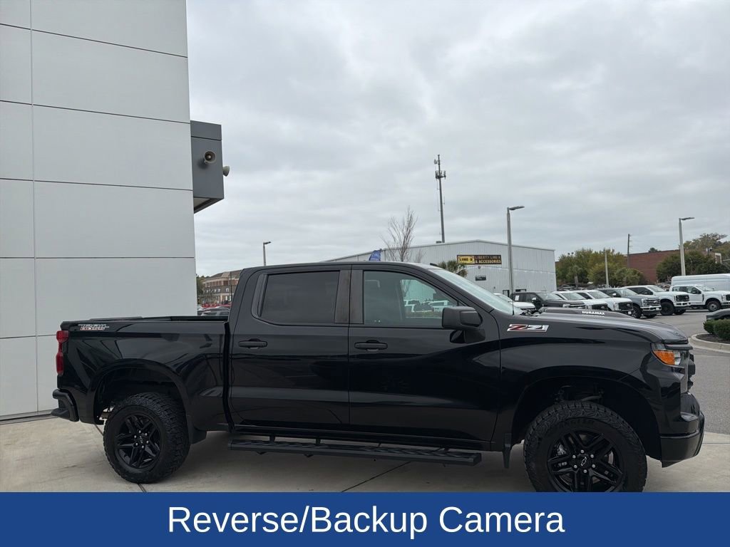 Used 2024 Chevrolet Silverado 1500 Custom Trail Boss AWD/4WD image 2