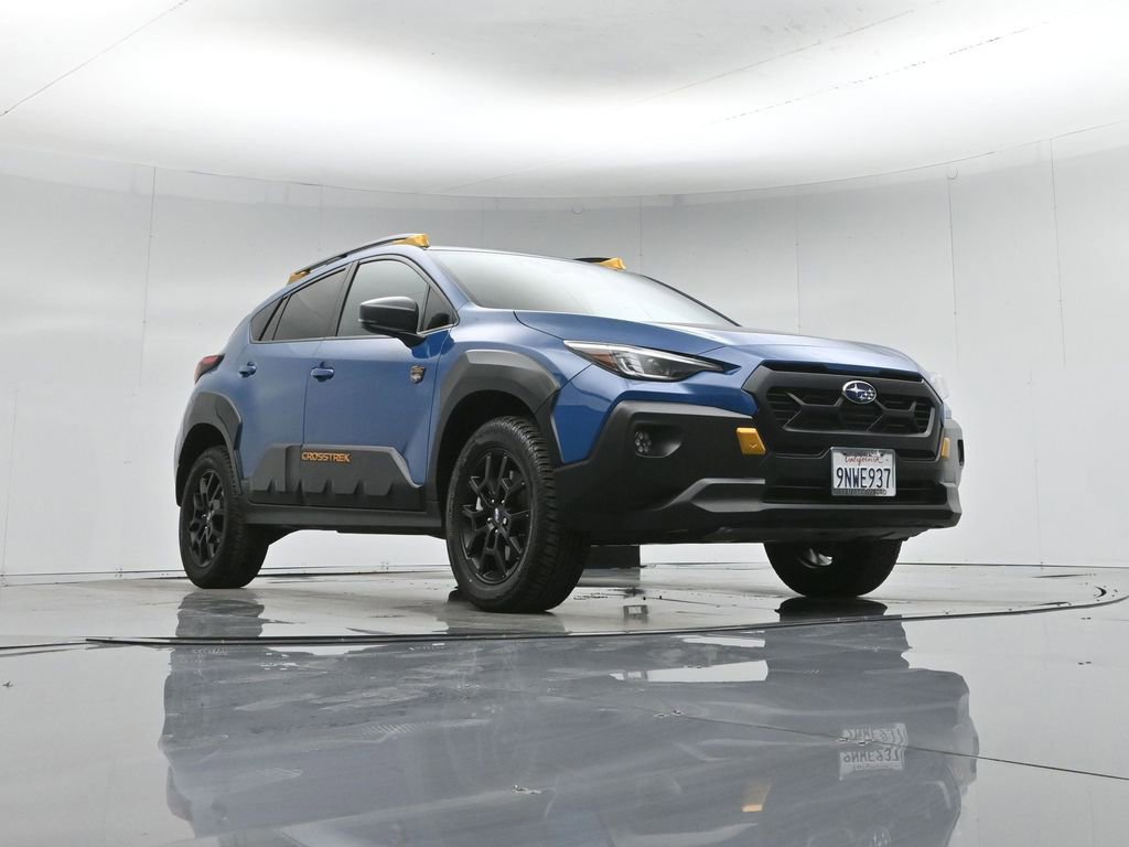 Used 2024 Subaru Crosstrek 2.5i Wilderness w/ Crosstrek Mirror Package image 5
