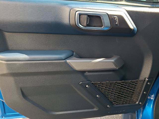Certified 2023 Ford Bronco Outer Banks AWD/4WD image 12