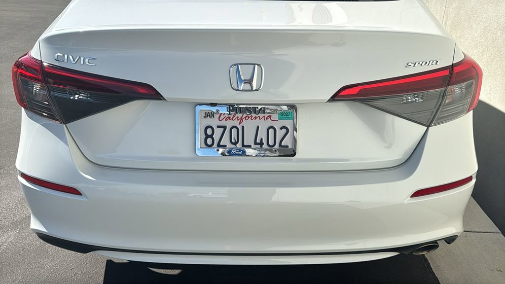 Used 2022 Honda Civic Sport image 3