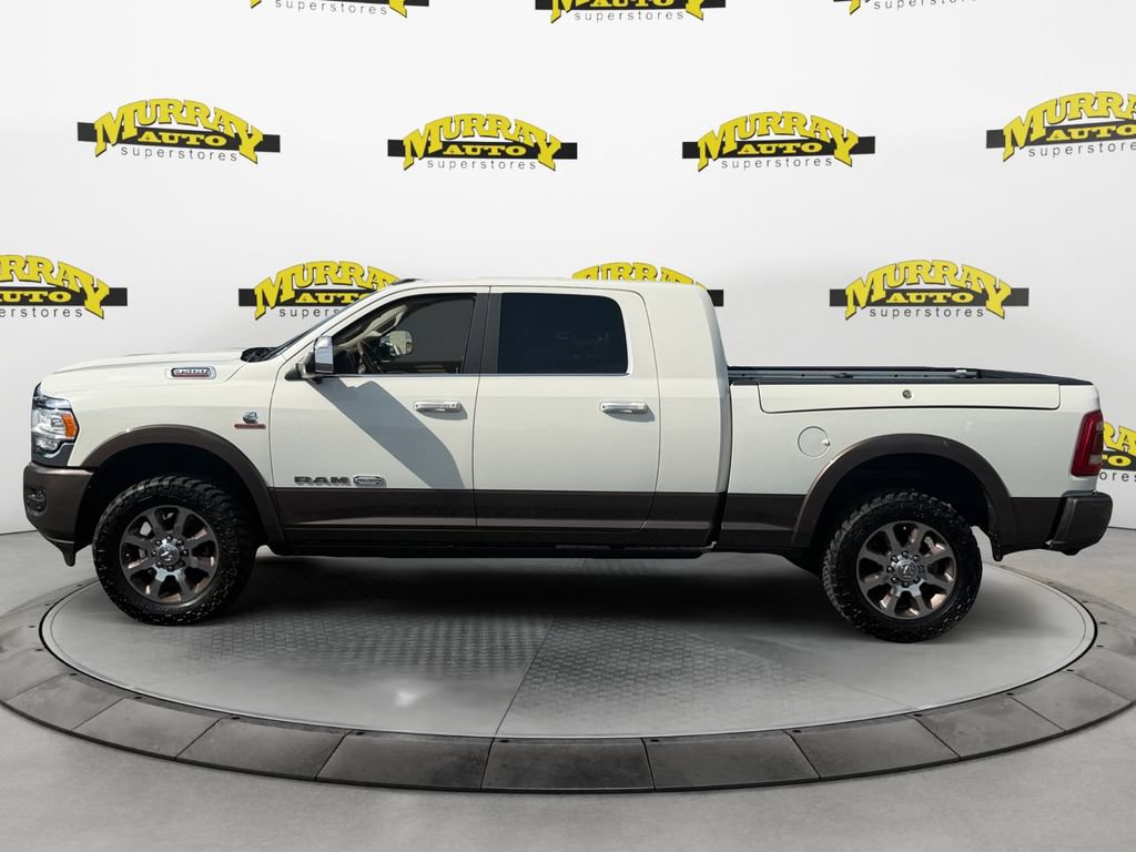 Used 2022 RAM 3500 Limited AWD/4WD image 2