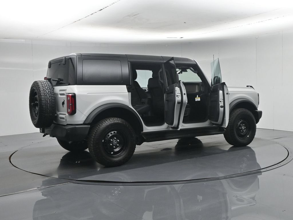 Certified 2026 Ford Bronco Outer Banks AWD/4WD image 6