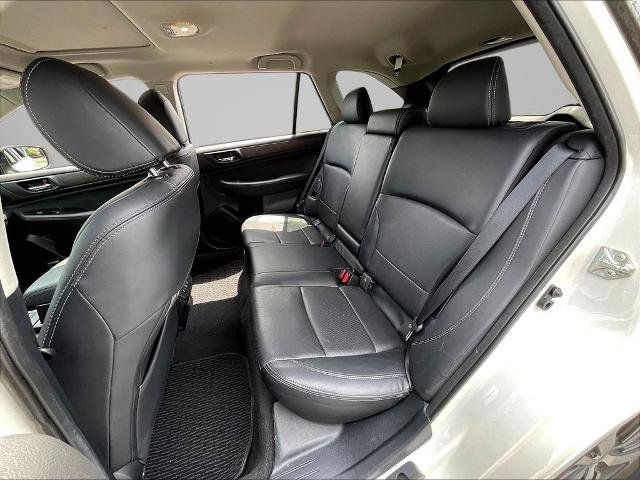 Used 2019 Subaru Outback 2.5i Limited AWD/4WD image 22