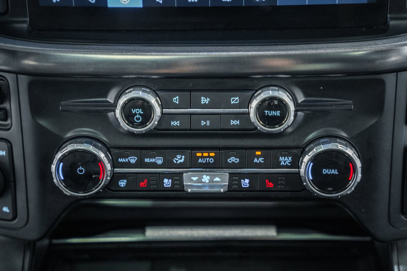 Certified 2024 Ford F150 Tremor w/ Equipment Group 402A High image 31