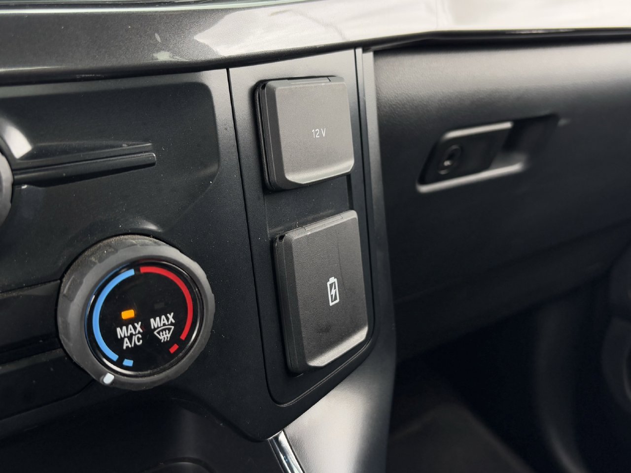 Certified 2024 Ford F150 STX RWD image 22