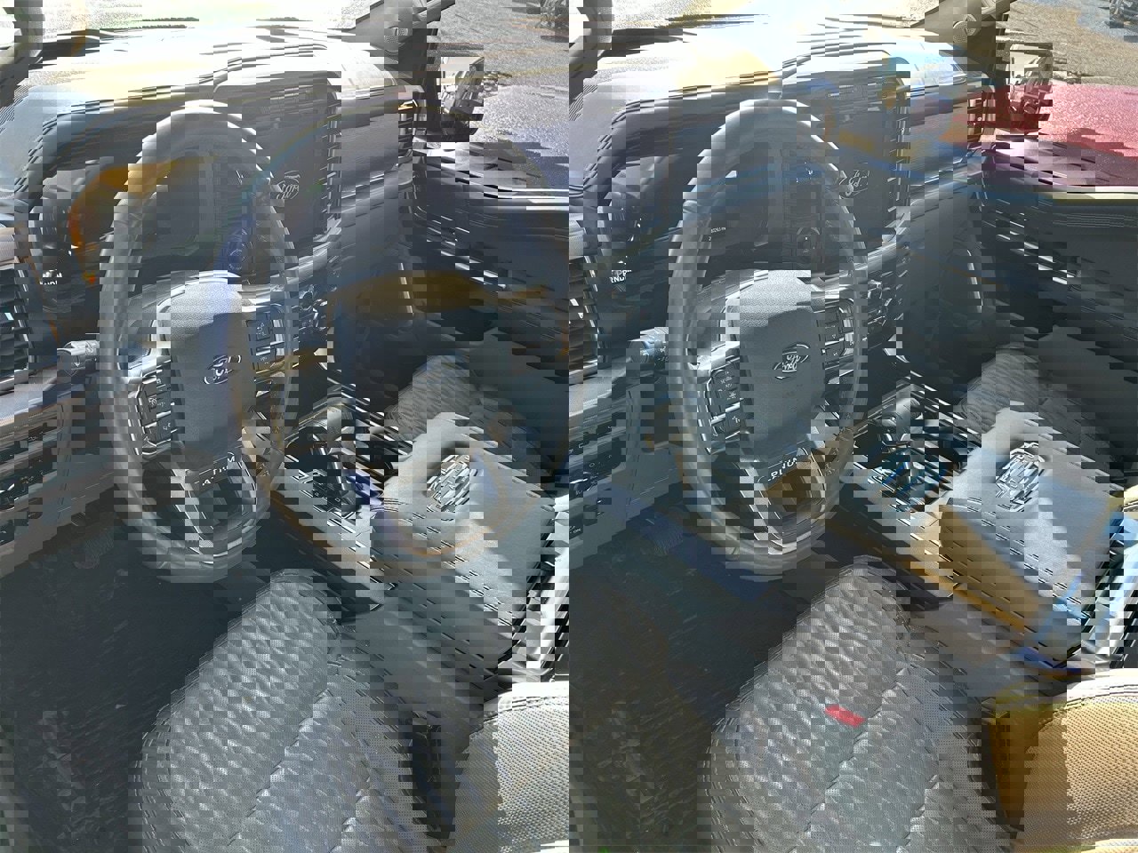 Certified 2024 Ford F150 Platinum w/ Equipment Group 703A Plus image 9